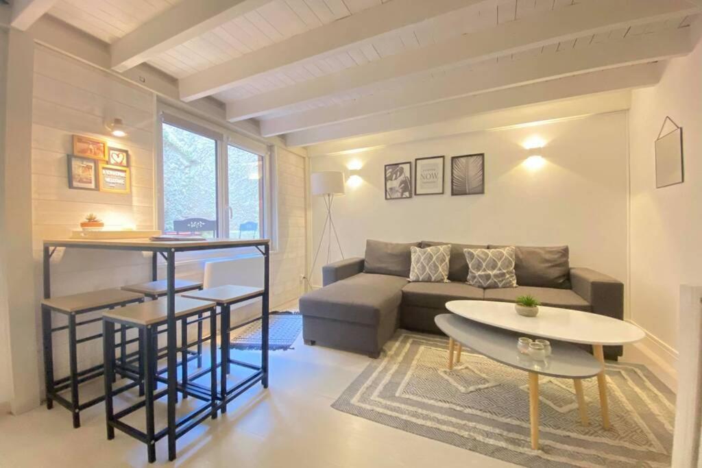 Appartement Au coeur de la cité médiévale à Laon Extérieur photo