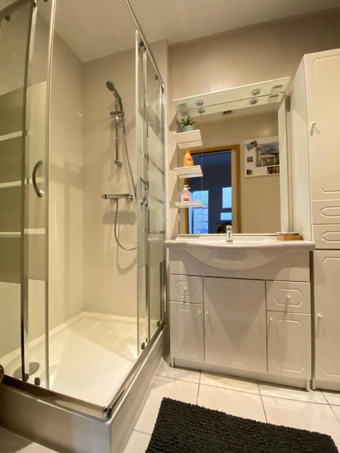 Appartement Au coeur de la cité médiévale à Laon Extérieur photo